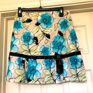 Floral mini skirt
